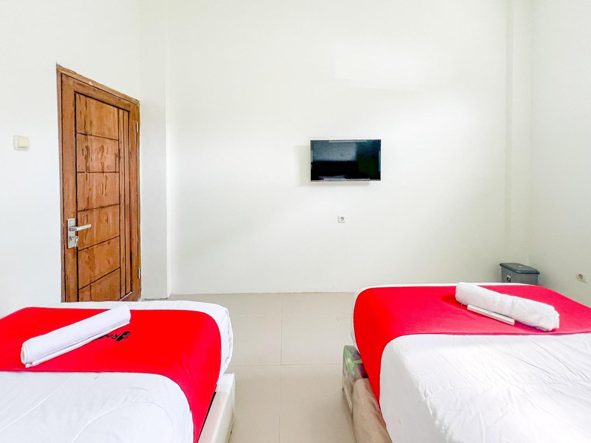 Reddoorz Syariah Near Pengadilan Agama Wonosobo Hotel Екстериор снимка